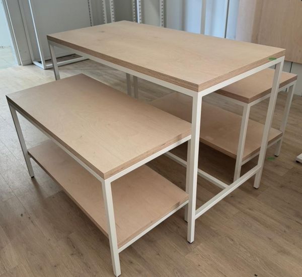 Table de présentation