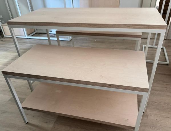 Table de présentation