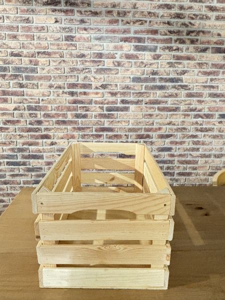 Présentoir style cagette en bois