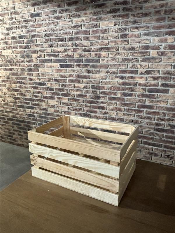 Présentoir style cagette en bois