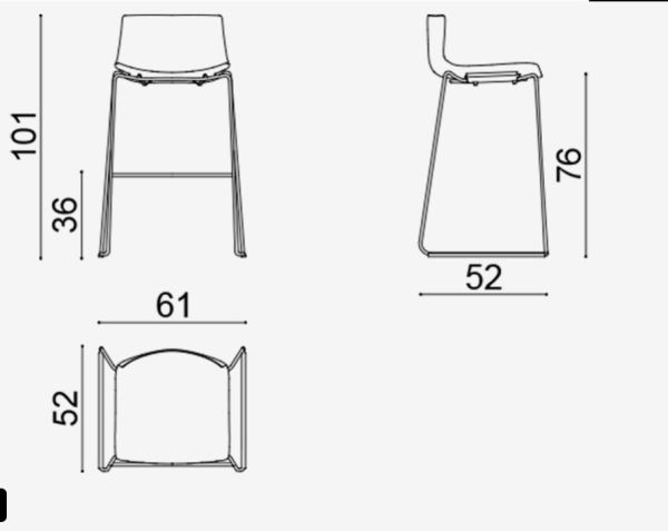 Chaise en bois verni ARPER