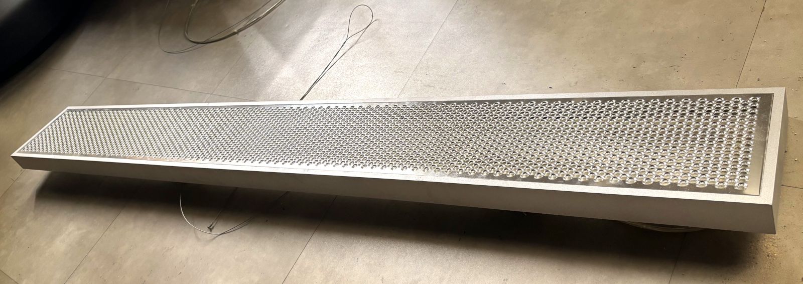 Plafonnier luminaire à suspension