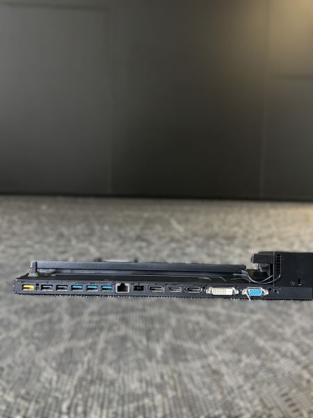 ThinkPad Basic Dock LENOVO - Lot de 4