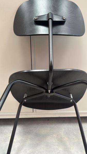 Chaise empilable SE 68 – Egon Eiermann, Wilde + Spieth