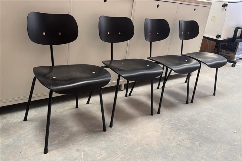 Chaise empilable SE 68 – Egon Eiermann, Wilde + Spieth