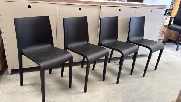 Chaise empilable ET AL. - Lot de 4